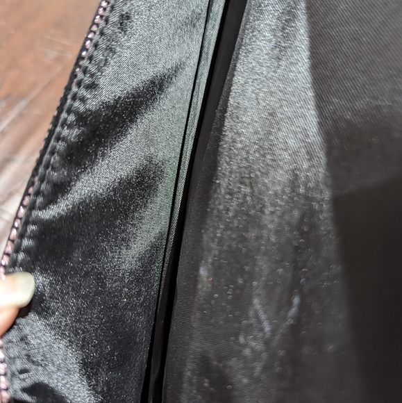 Metallic Glittery MAC Cosmetics Long Pale Pink Checkered Clutch - Picture 4 of 5